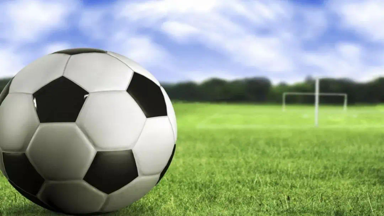 球探比分移动端界面展示